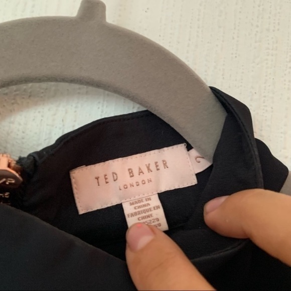 Ted Baker Dress Eurela Scalloped Floral - Picture 6 of 12